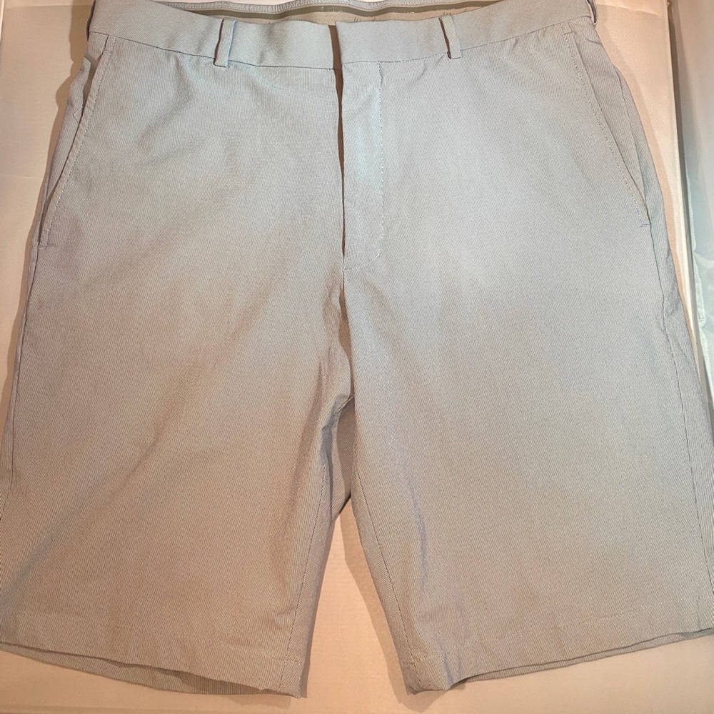 Walter Hagen men’s golf shorts